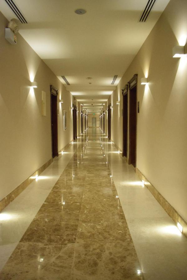 Almogheeb Units Hotel Riyadh Bagian luar foto